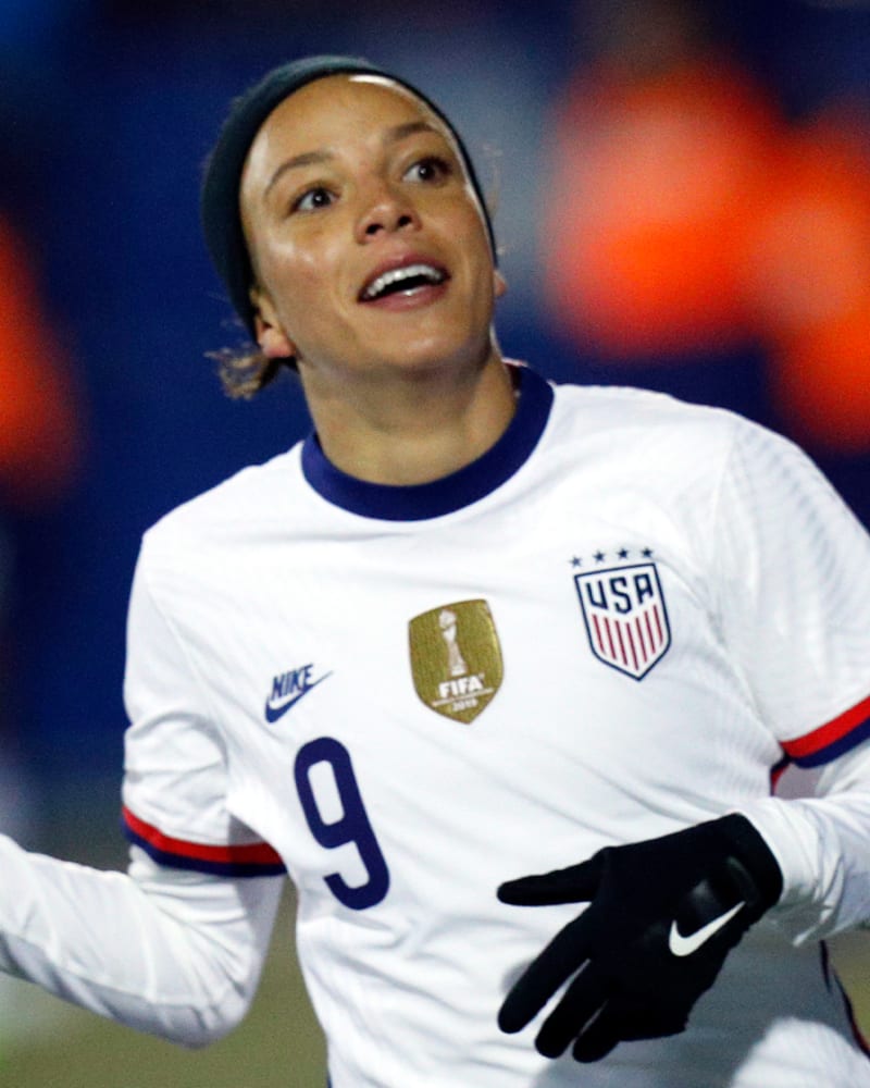 Mallory pugh nike sale